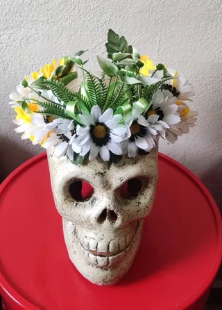Corona Catrina de Margaritas