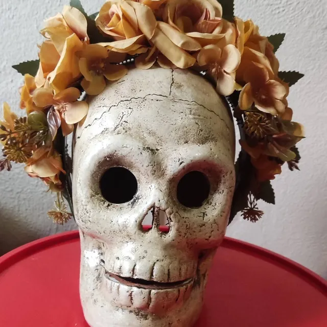 Corona Catrina Mostaza y Dorado — foto 1