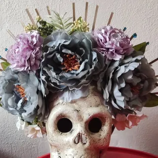 Corona Catrina Gris y Lavanda