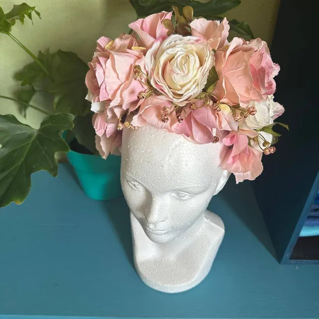 Corona de Rosas Rosa y Crema — foto 1