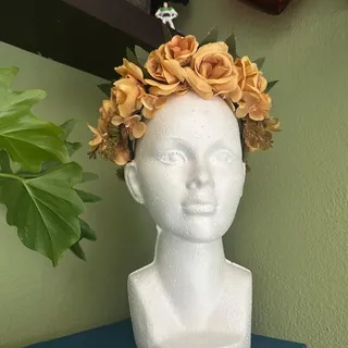 Corona de Rosas Amarillo y Dorado