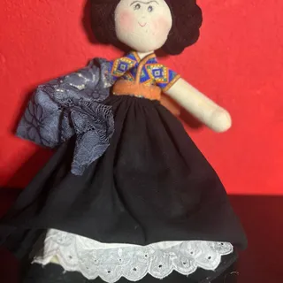 Frida, Corona Floral