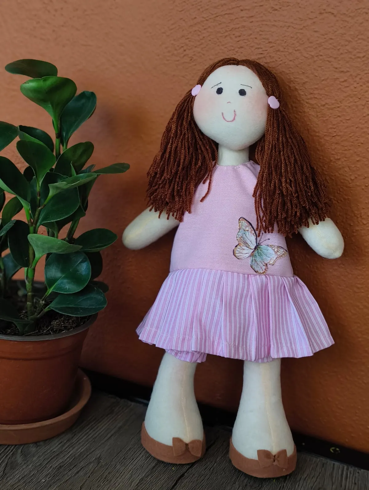 Vestido Rosa con Mariposa — foto 1