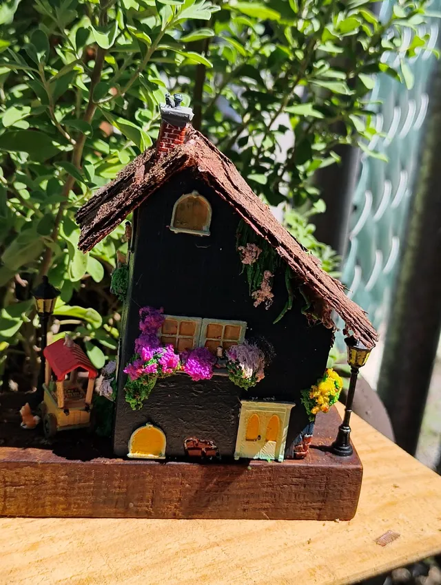 Casita de Madera con Farol — foto 4